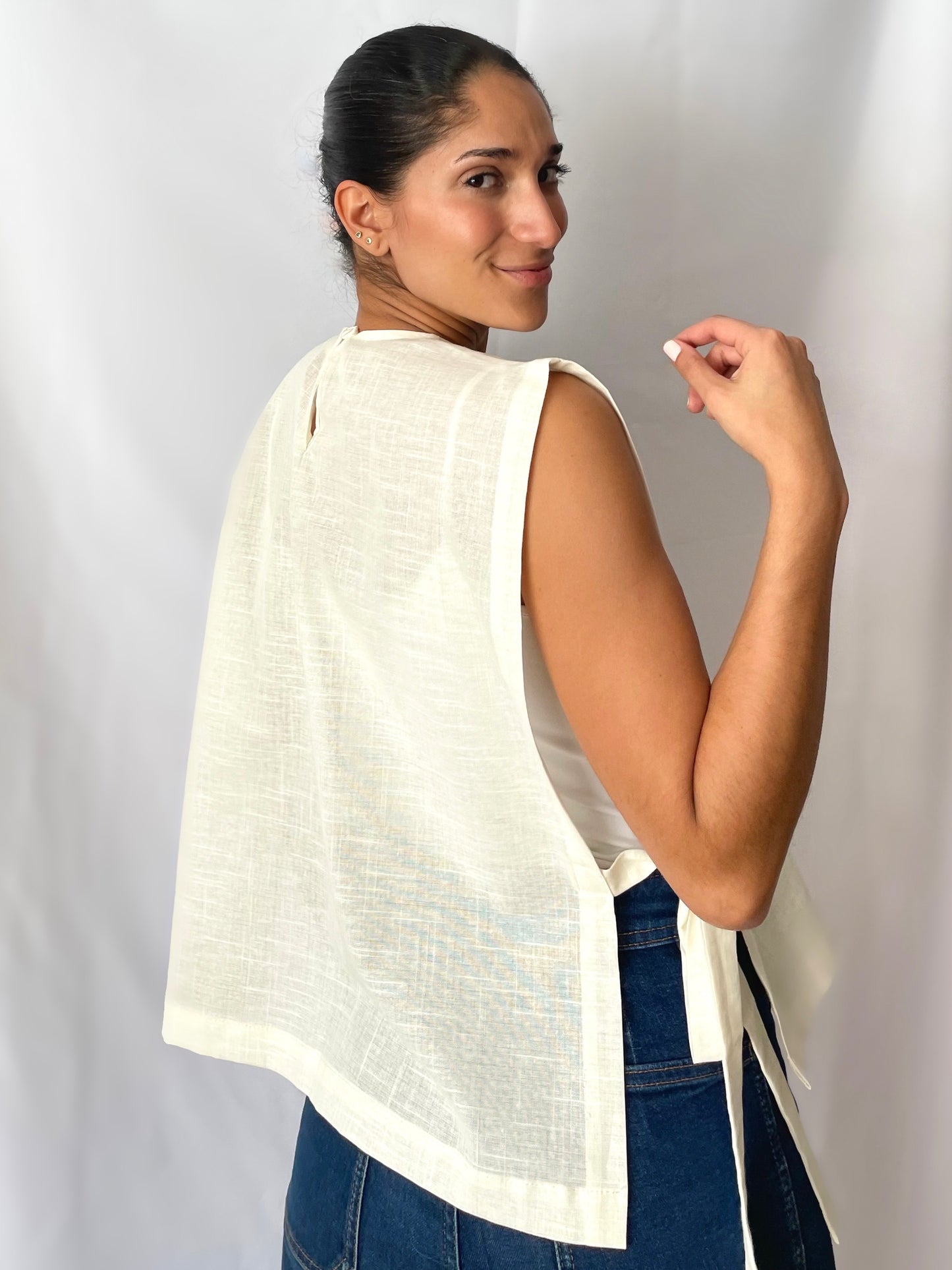 LINEN BIRDS